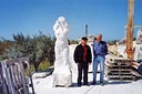 Wolf Bröll and the mayor of Naxos next to the sculpture